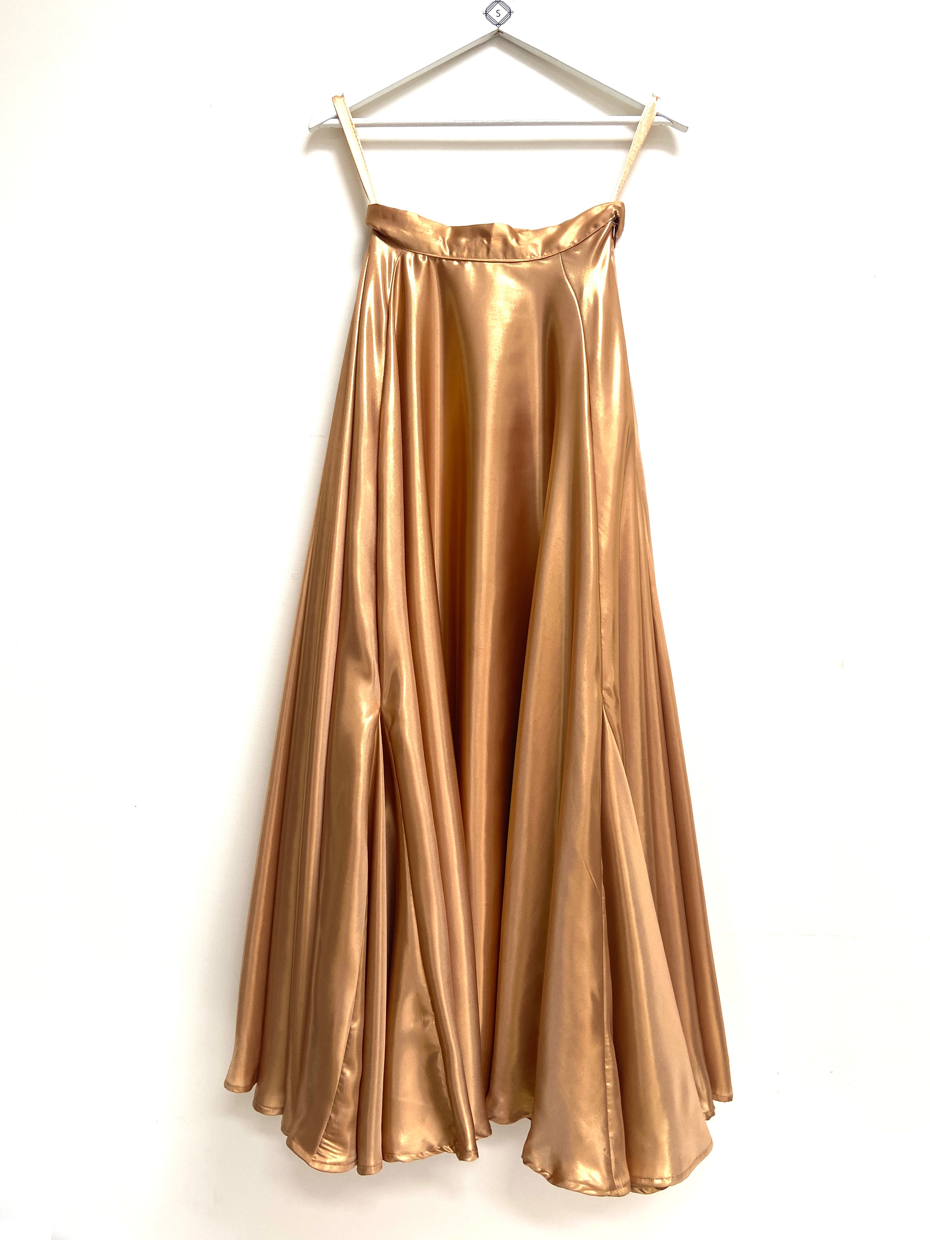 Liquid gold godet lehenga skirt