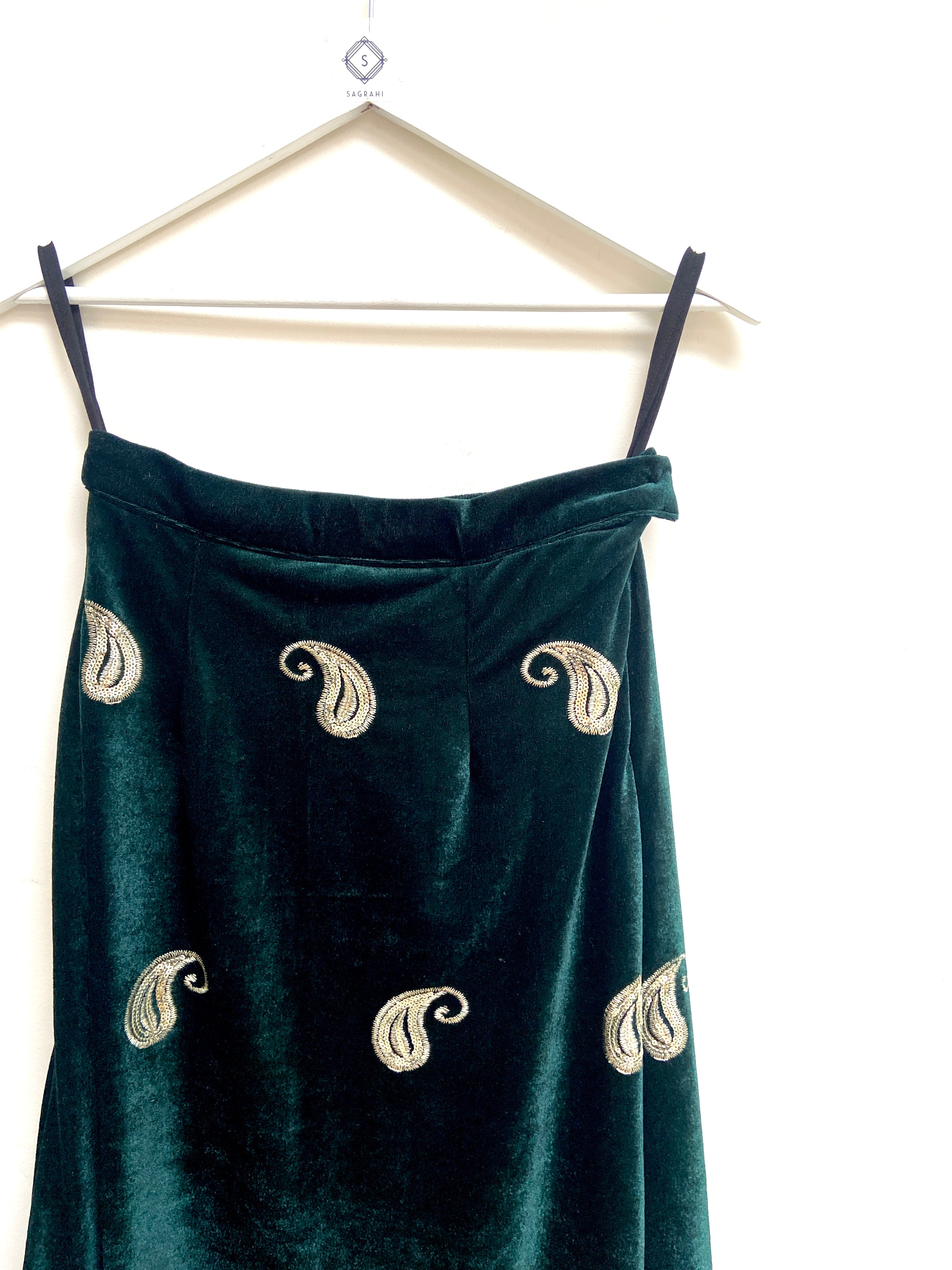 Ambi emerald green velvet lehenga skirt