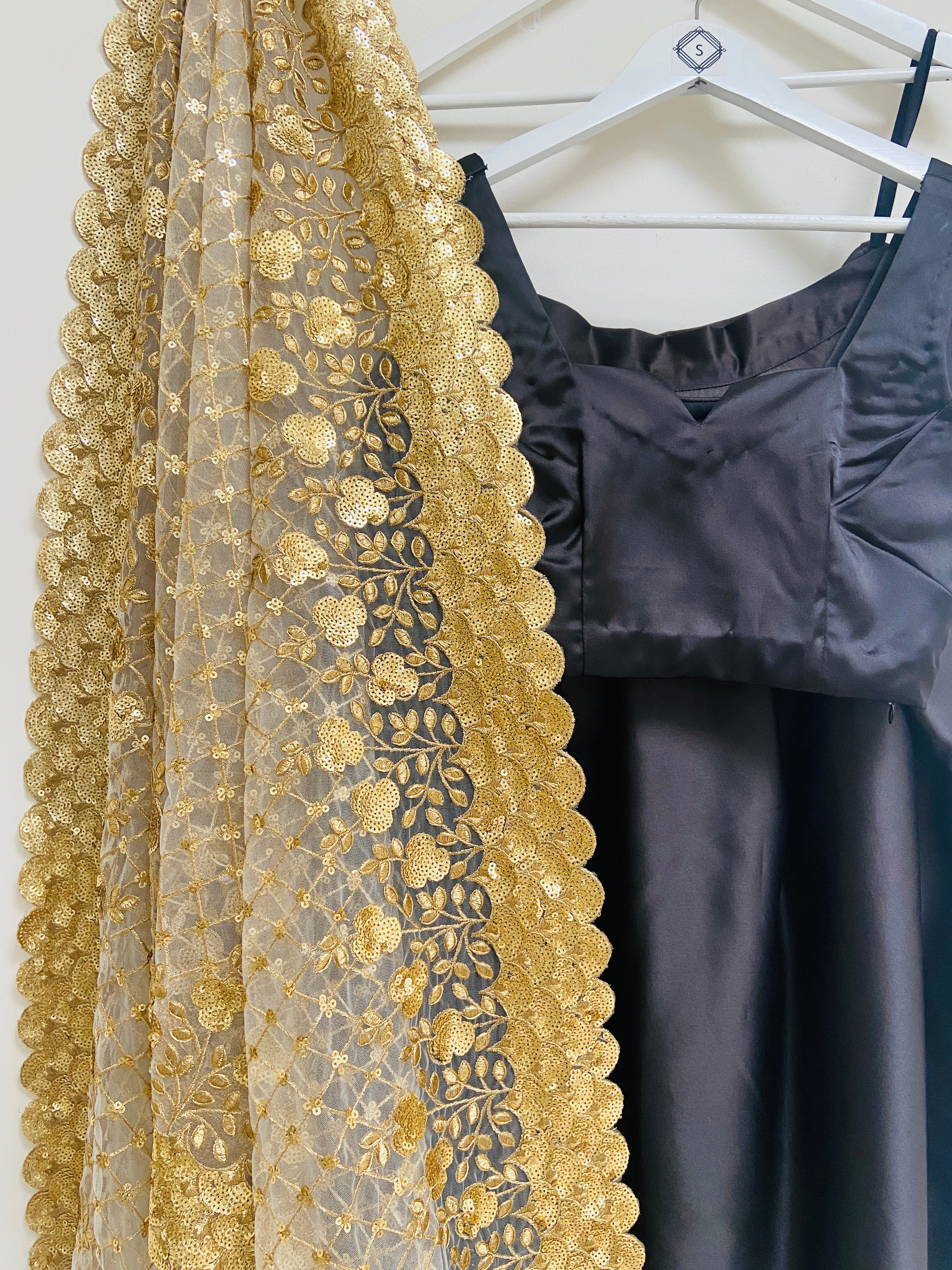 Gold sequin dupatta