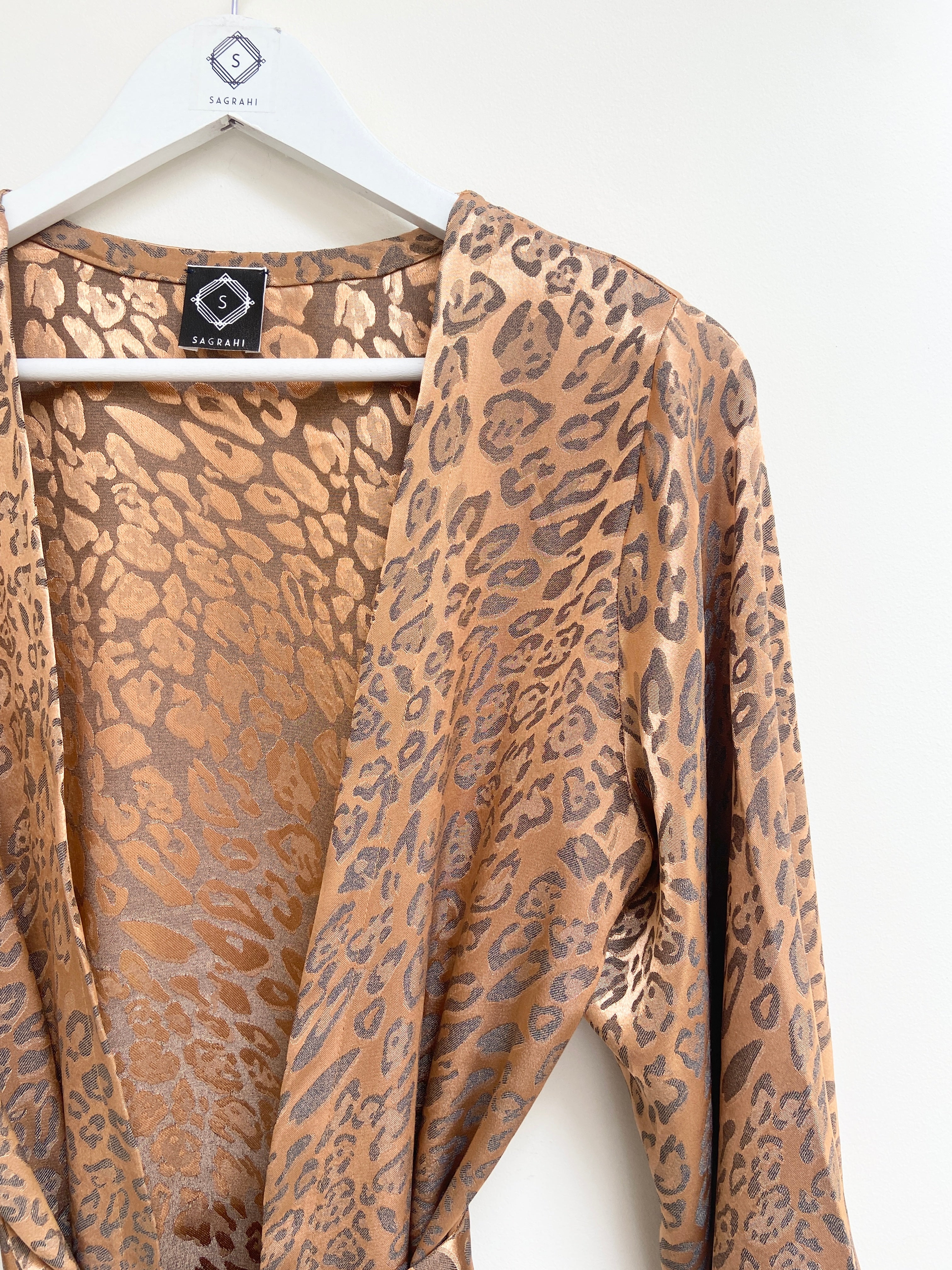 Gold leopard jacquard Kimono
