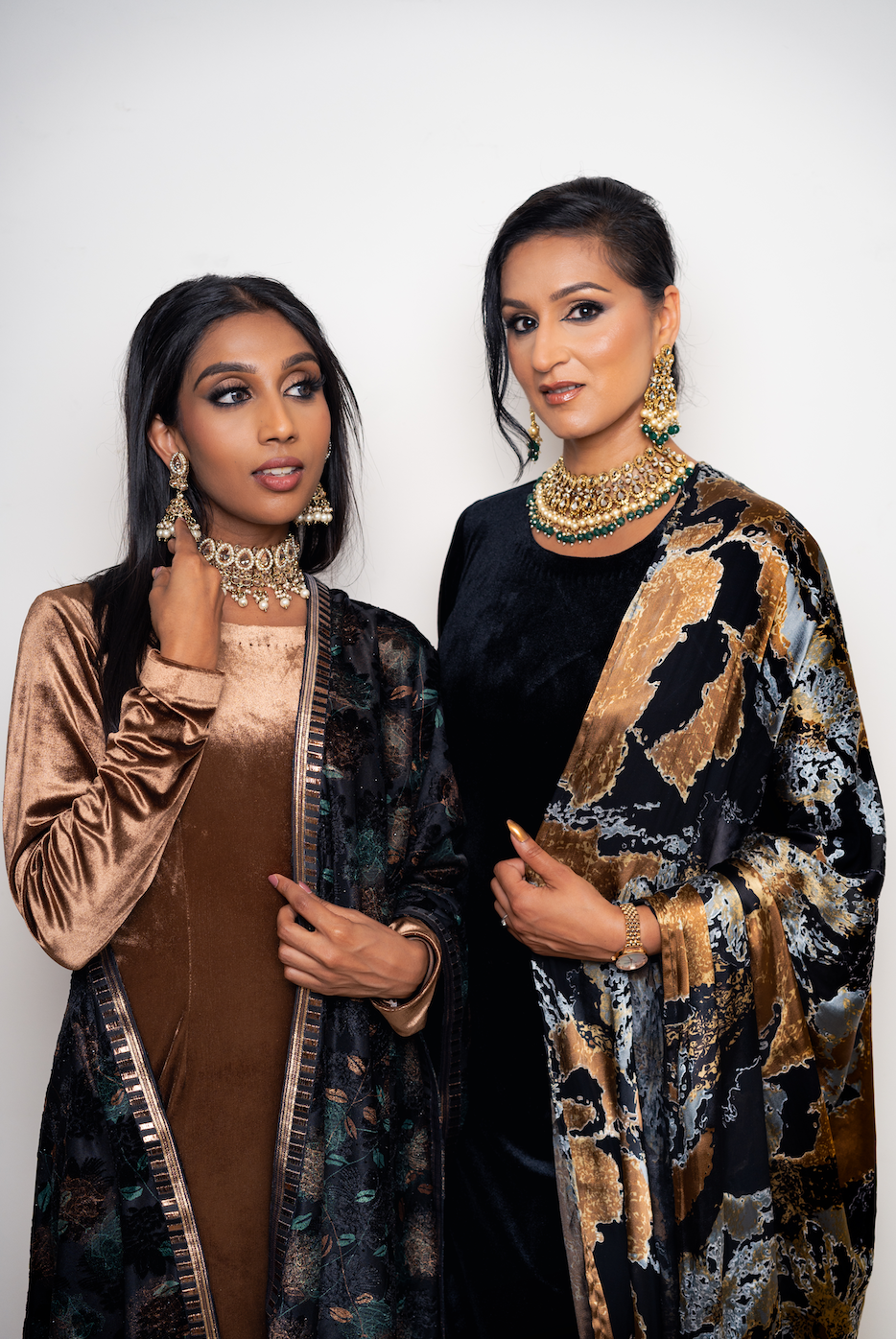 Silk marble black and gold dupatta