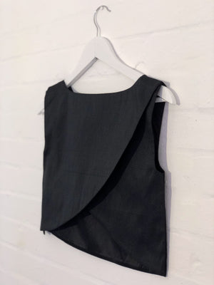 Black Cross Over Top
