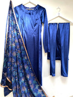 Floral velvet / net dupatta - Royal blue