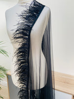 Black feather dupatta