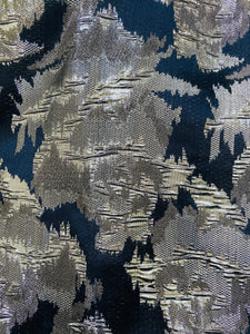 Textured art lehenga skirt with black feather dupatta