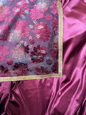 Floral velvet / net dupatta - Magenta