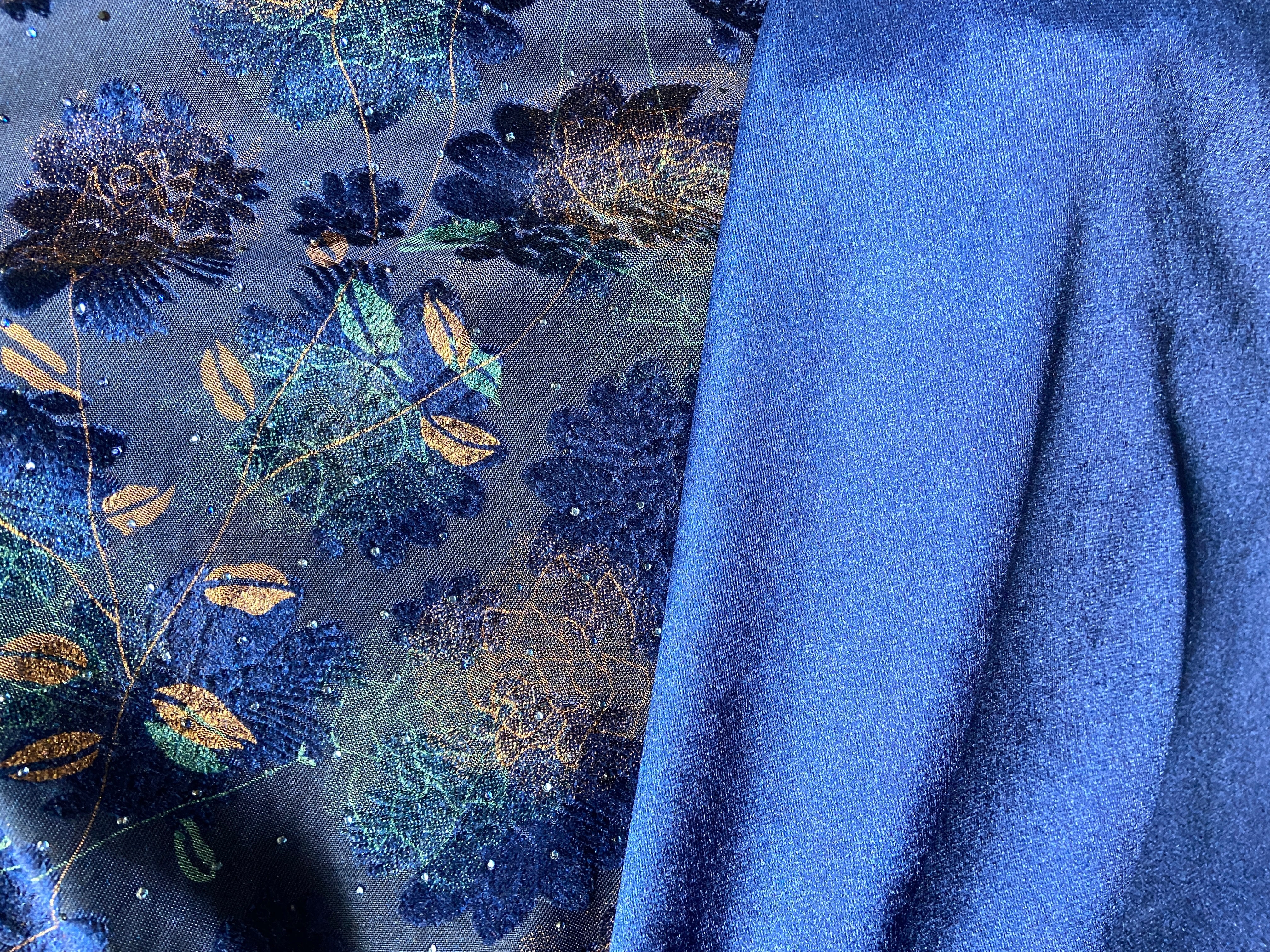 Floral velvet / net dupatta - Royal blue