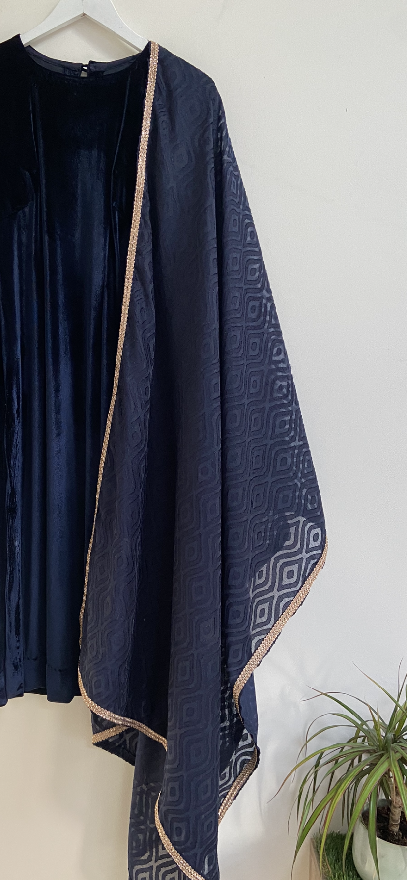 Geo Jacquard Navy Dupatta