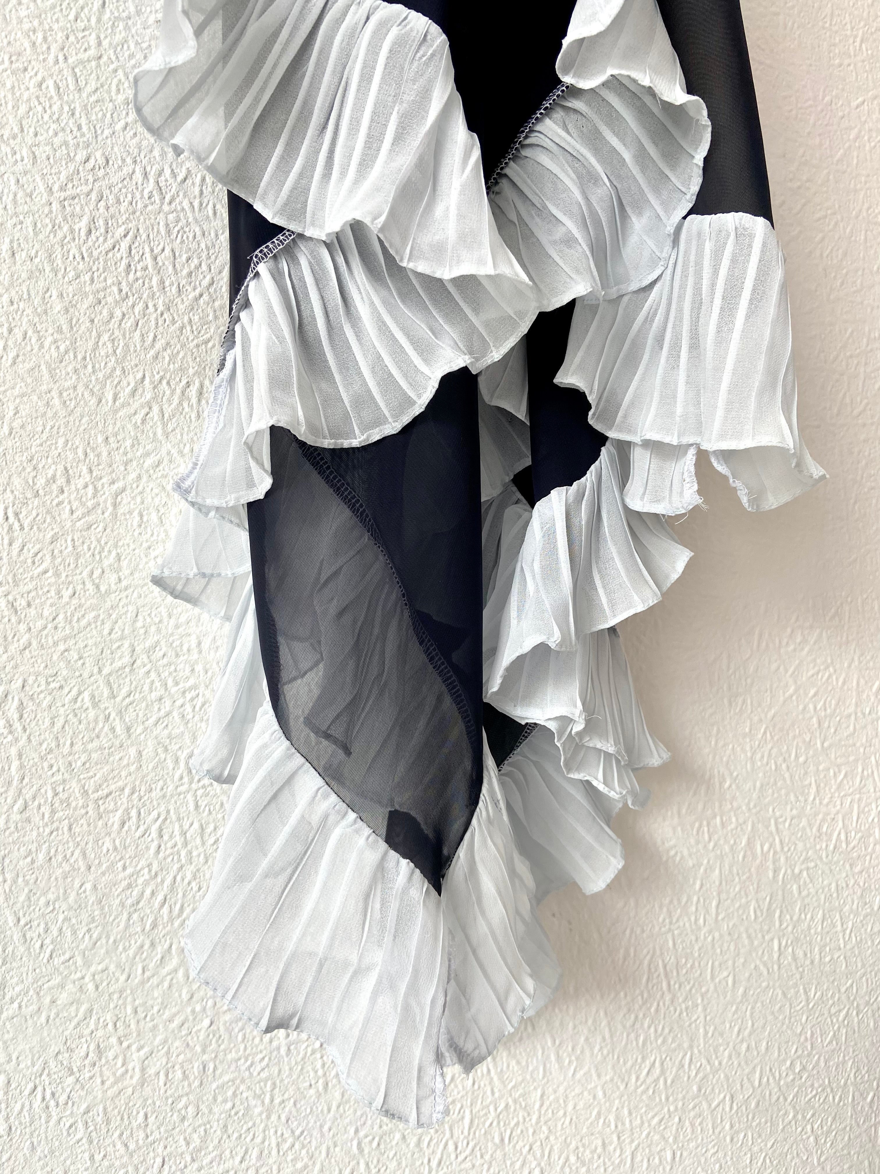 Navy pleat dupatta