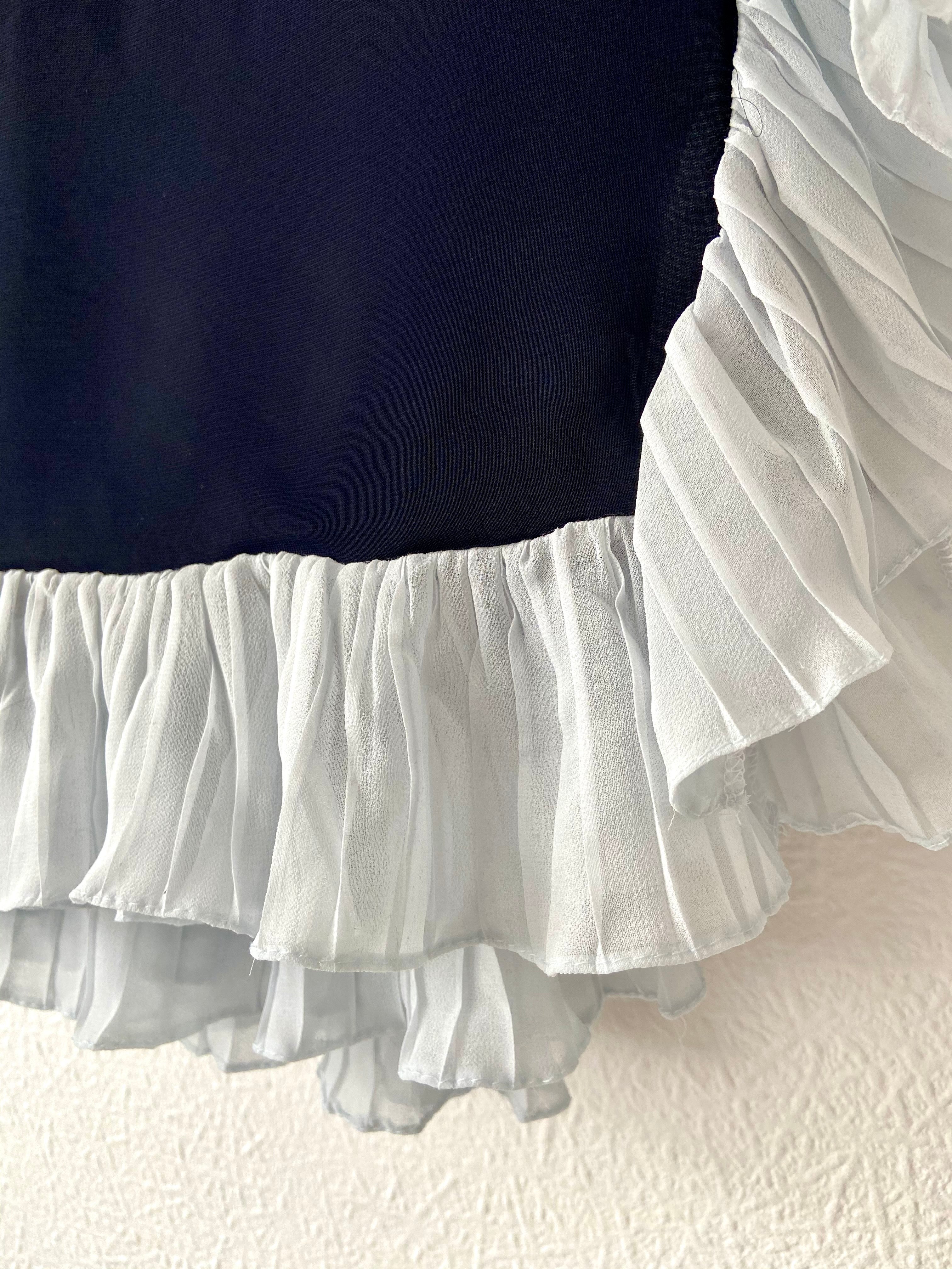 Navy pleat dupatta