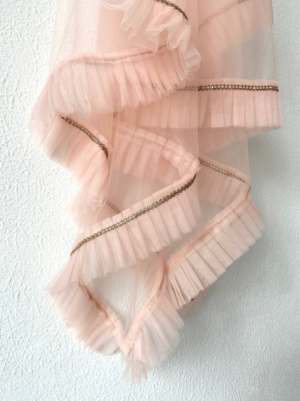All over pleat dupatta with gold trim