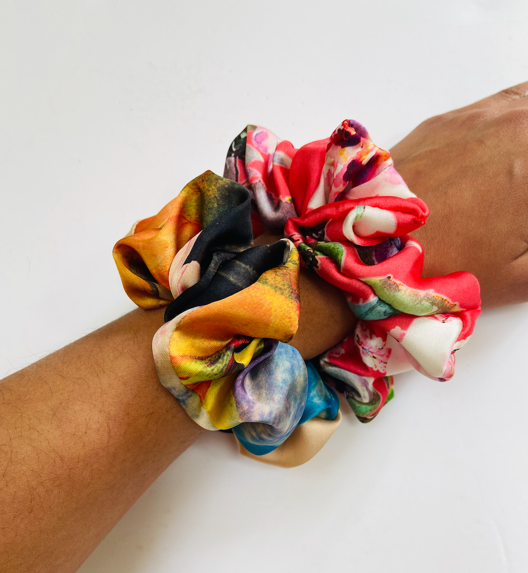 Floral scrunchies 4 pack