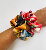 Floral scrunchies 4 pack